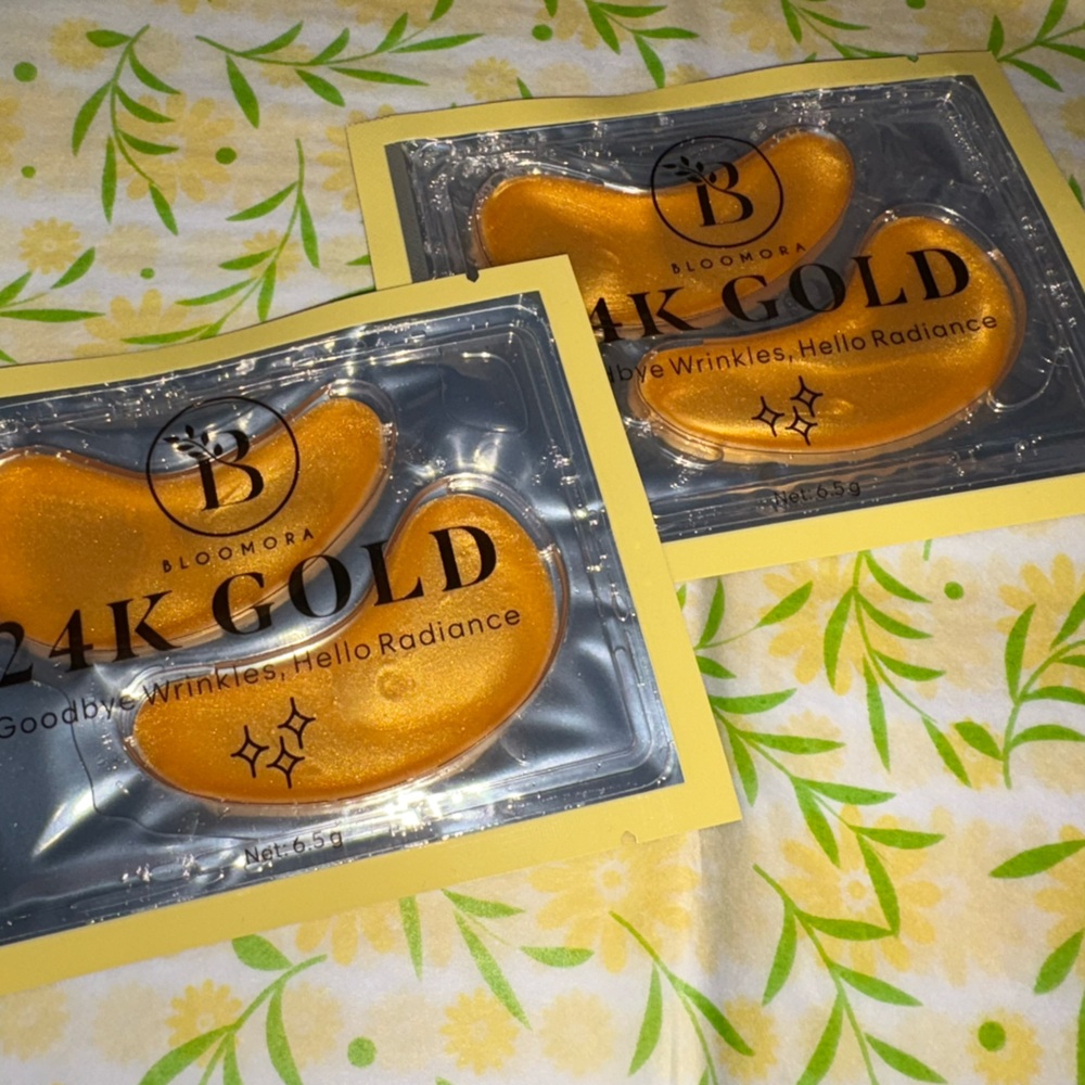 NWT SET of 2 | 24K Gold Eyes Masks